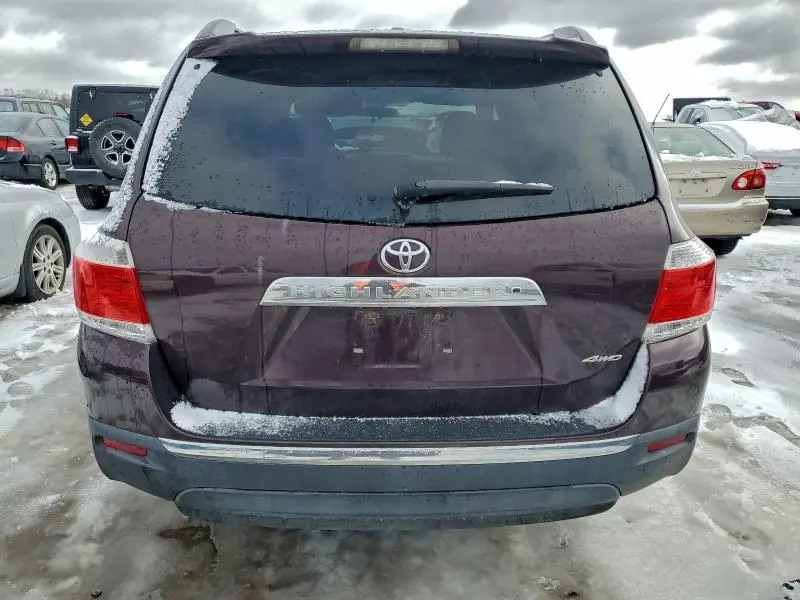 2012 TOYOTA HIGHLANDER BASE  