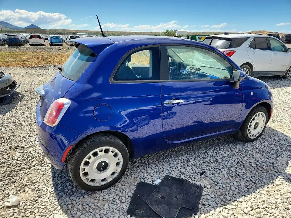 2013 FIAT 500 POP  