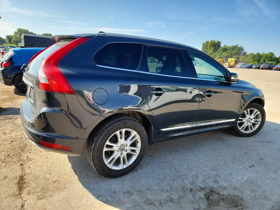 2016 VOLVO XC60 T5 PREMIER  