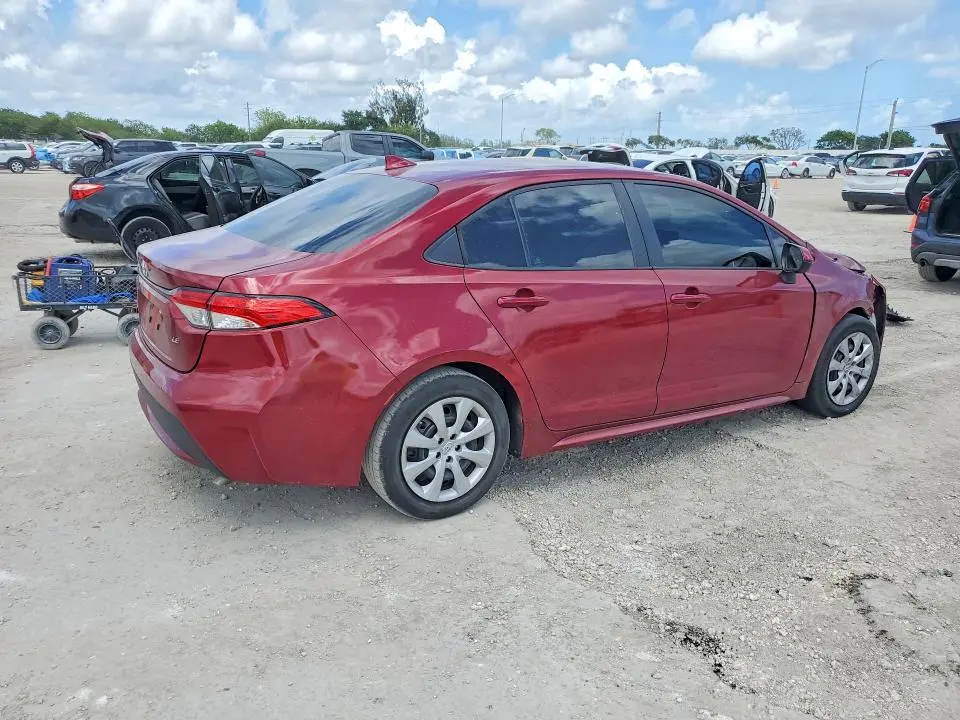 2022 TOYOTA COROLLA LE  