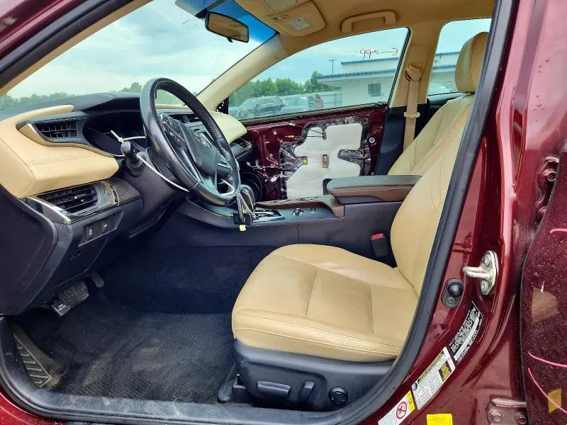 2016 TOYOTA AVALON XLE  