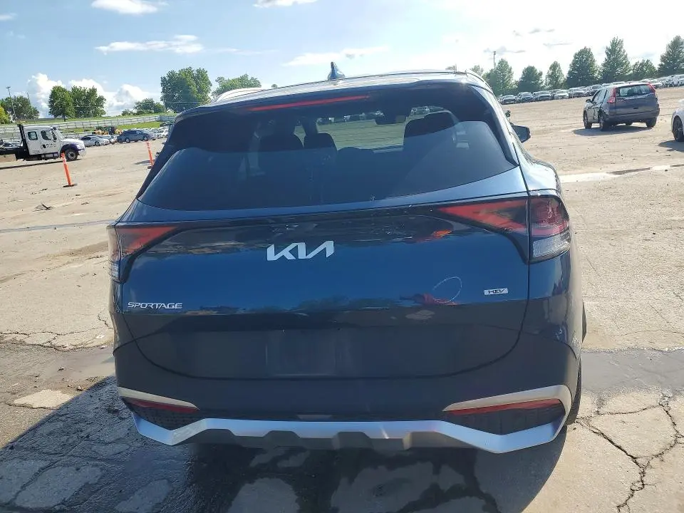 2024 KIA SPORTAGE EX  