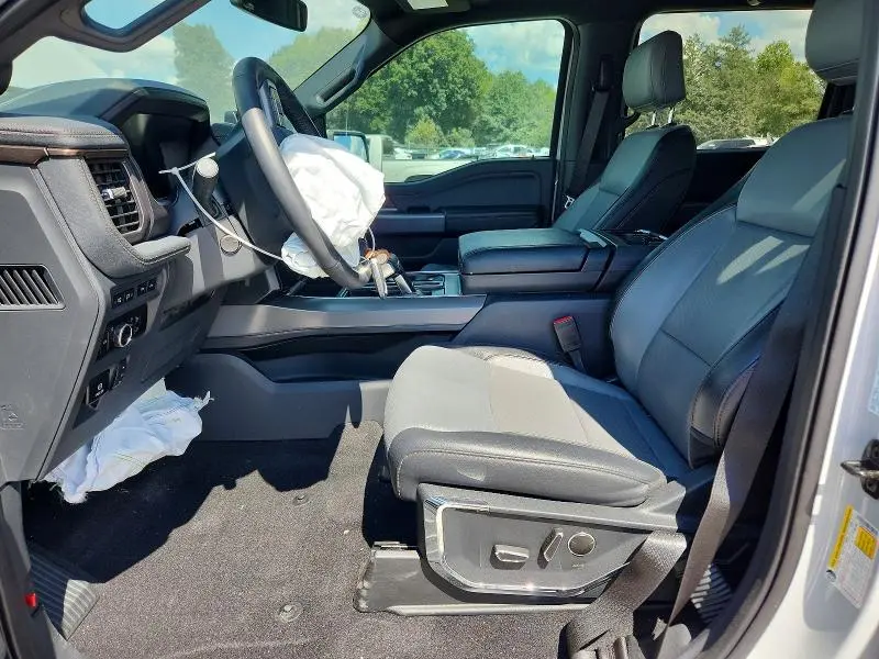 2023 FORD F150 LIGHTNING PRO  