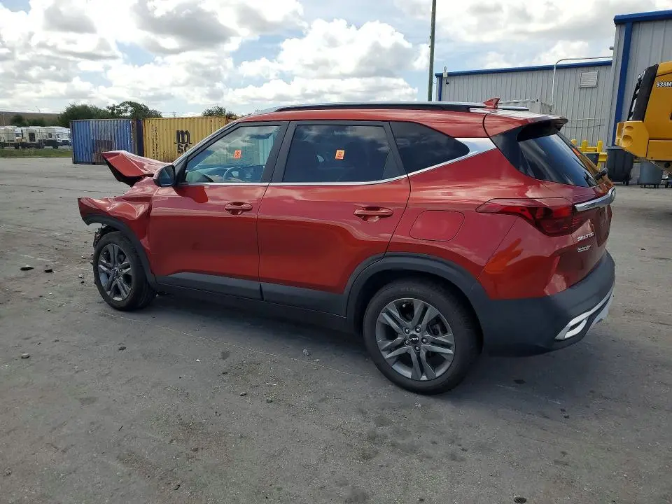2023 KIA SELTOS S  