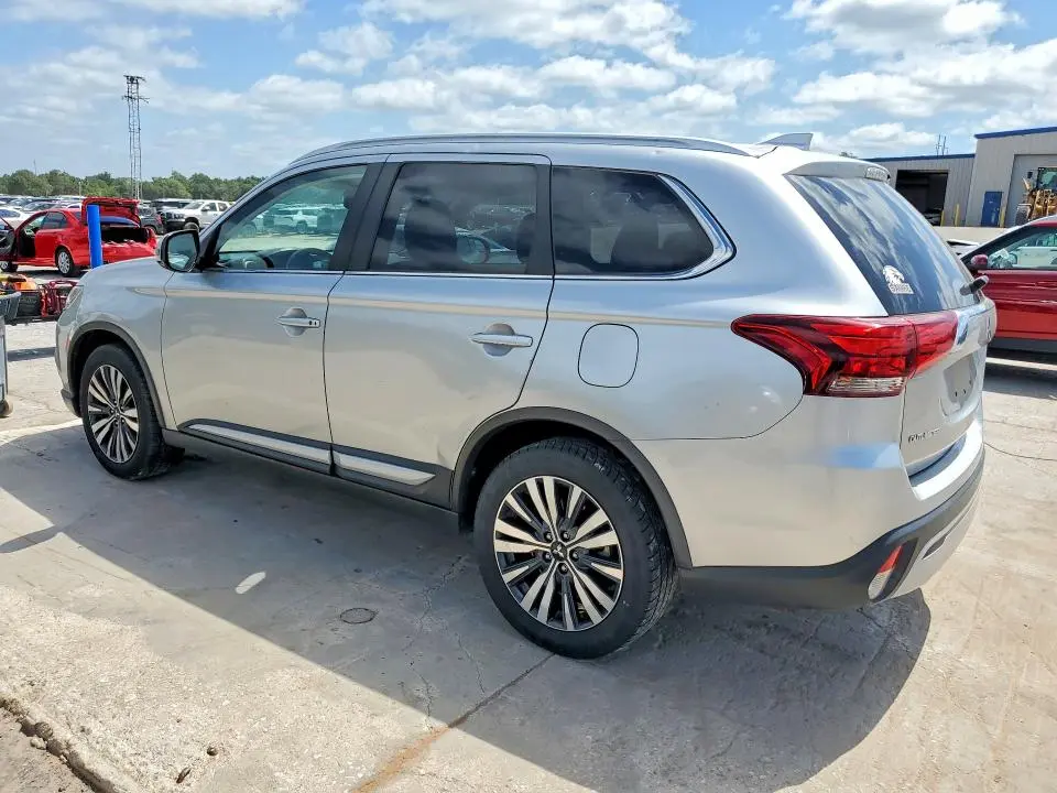 2020 MITSUBISHI OUTLANDER SE  