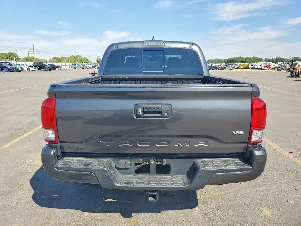 2017 TOYOTA TACOMA TRD OFF-ROAD  