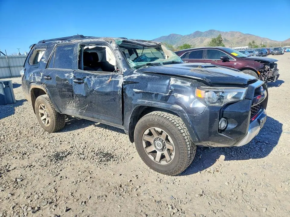 2019 TOYOTA 4RUNNER TRD OFF-ROAD PREMIUM  