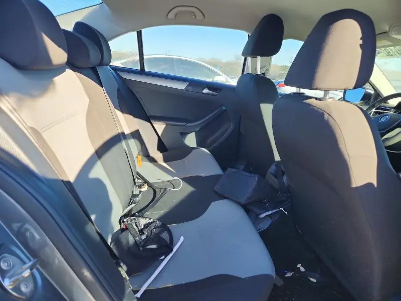 2017 VOLKSWAGEN JETTA S  