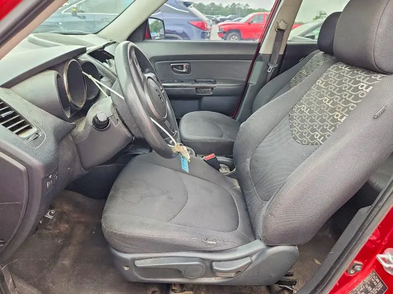 2010 KIA SOUL +  
