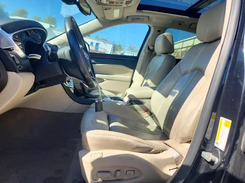 2013 CADILLAC SRX LUXURY COLLECTION  