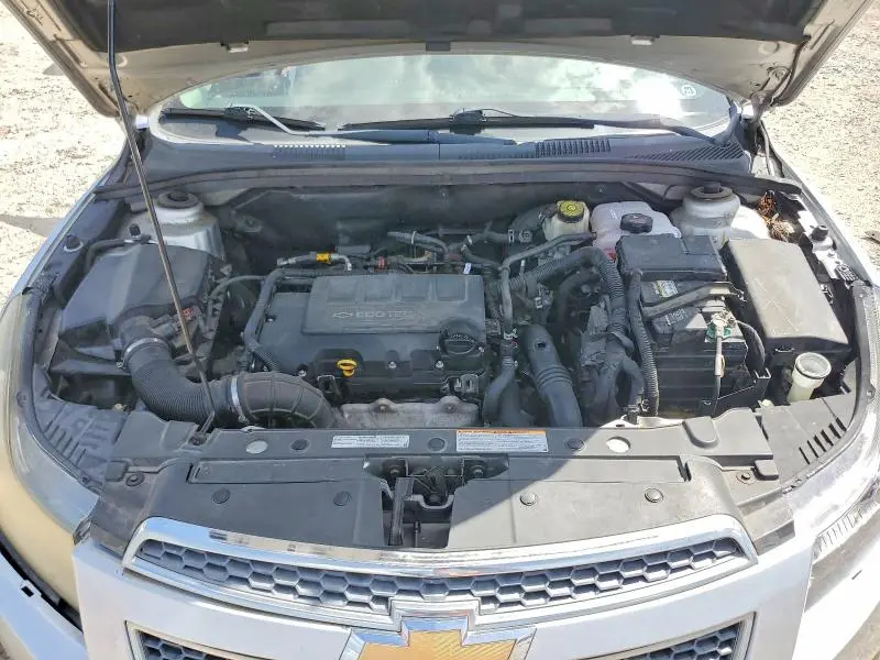 2013 CHEVROLET CRUZE LT  