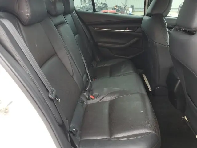 2022 MAZDA 3 PREMIUM  