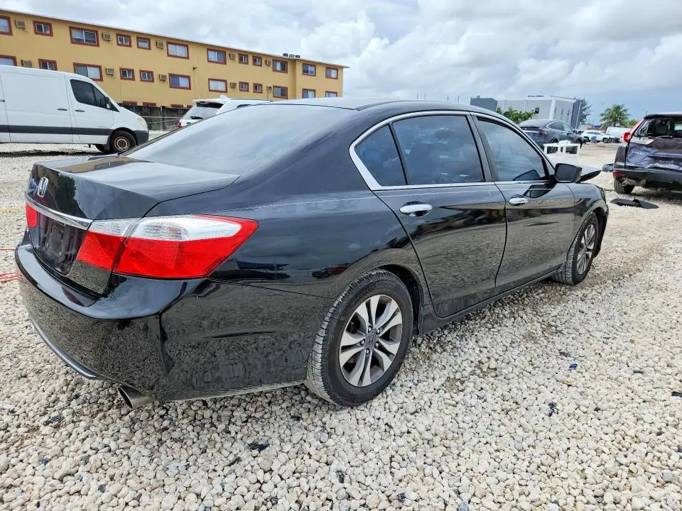 2013 HONDA ACCORD LX  