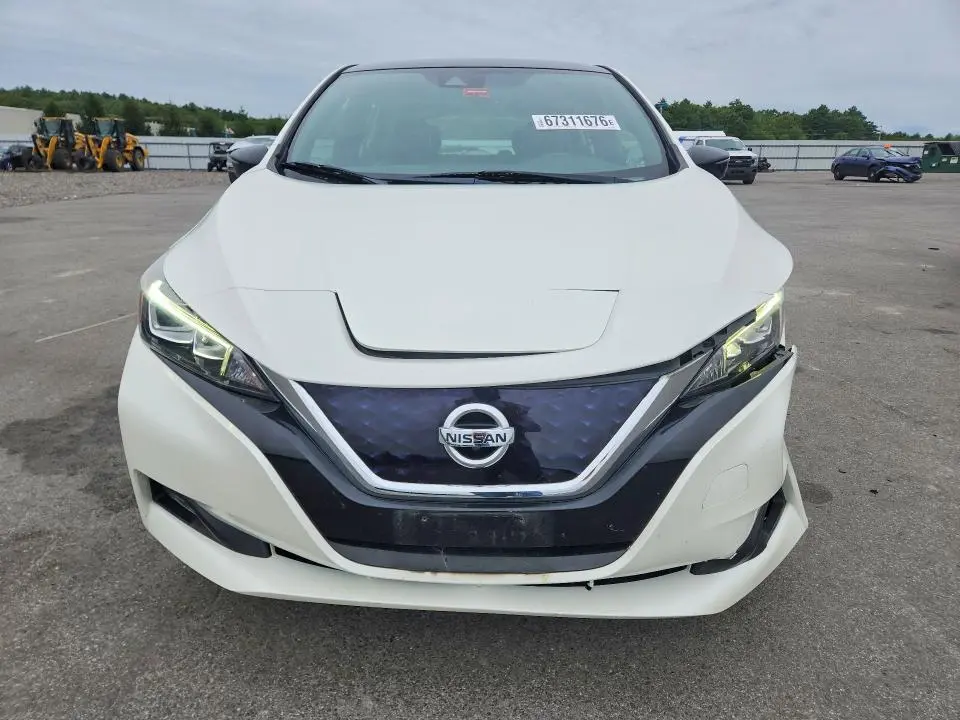2018 NISSAN LEAF SL  
