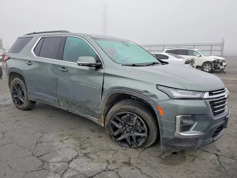2023 CHEVROLET TRAVERSE LT  