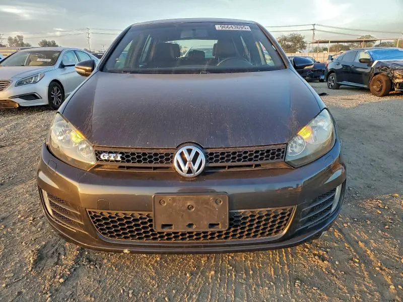2013 VOLKSWAGEN GTI   