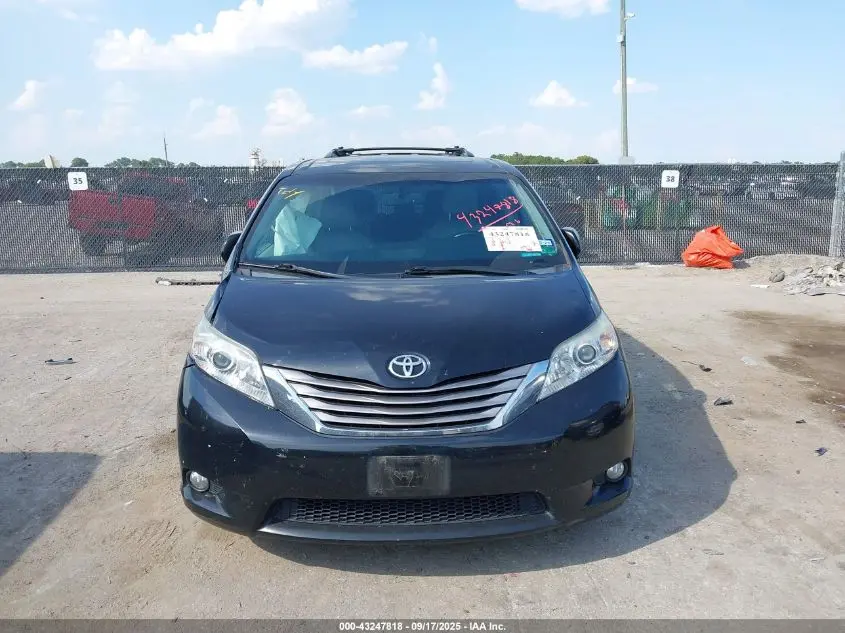 2015 TOYOTA SIENNA XLE 8 PASSENGER