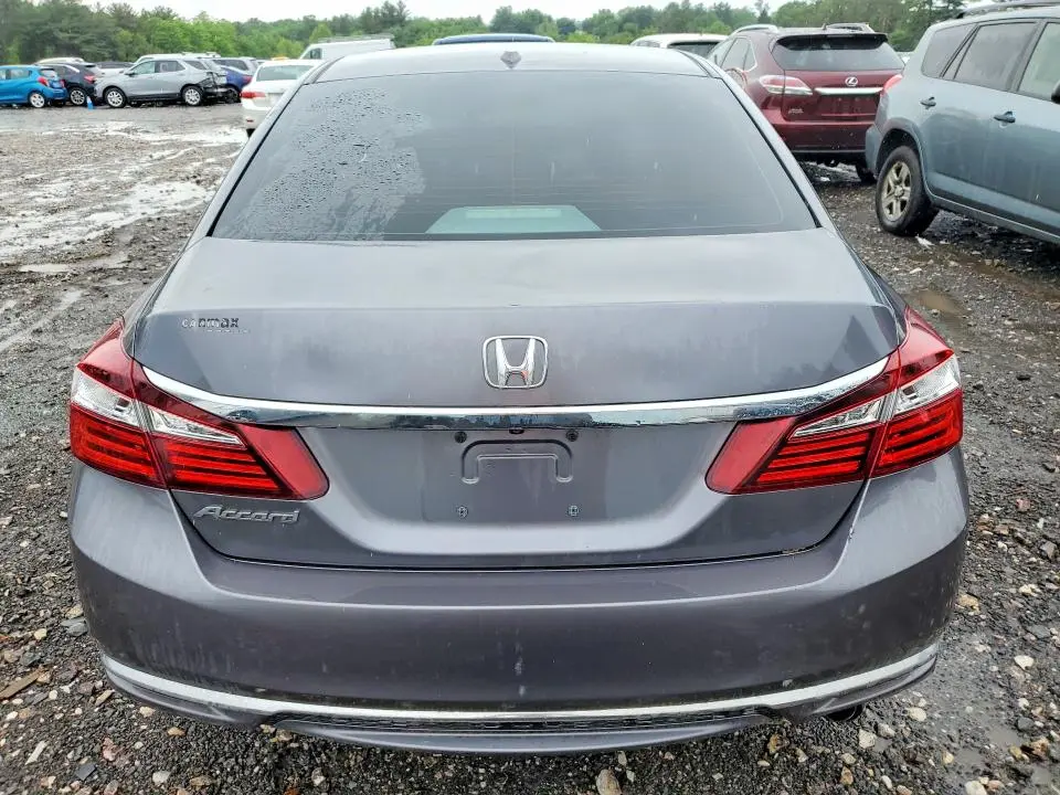 2017 HONDA ACCORD EX  