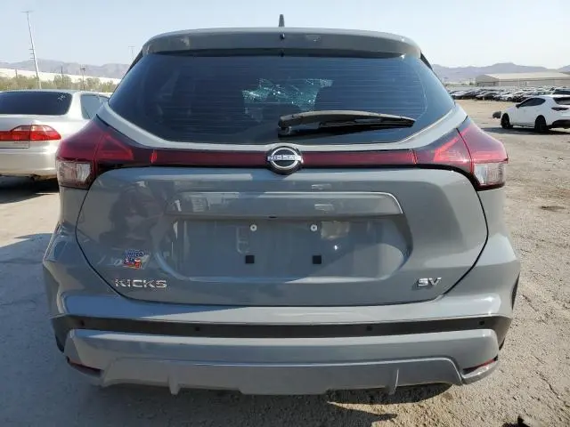 2022 NISSAN KICKS SV  