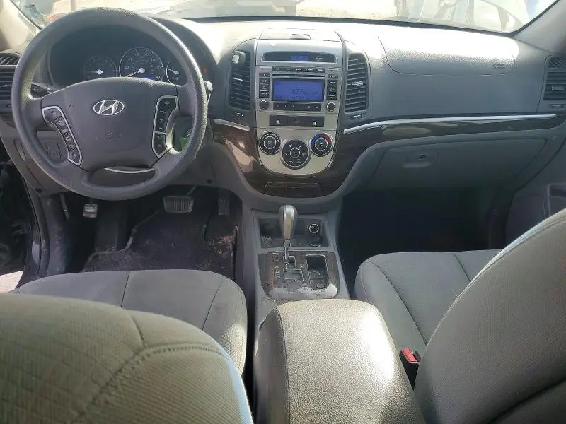 2011 HYUNDAI SANTA FE GLS  