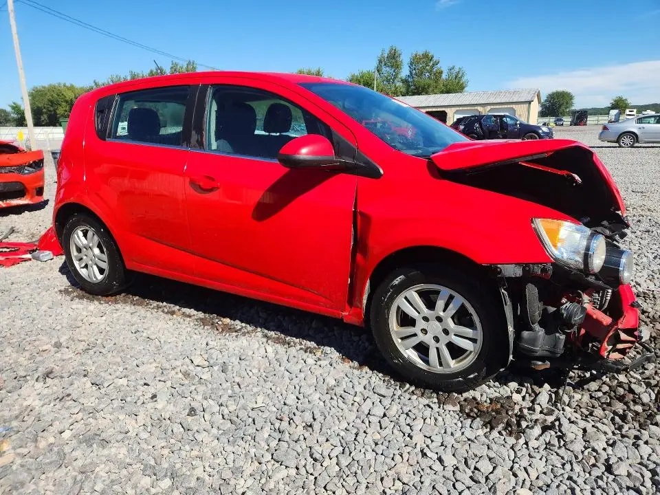 2015 CHEVROLET SONIC LT  