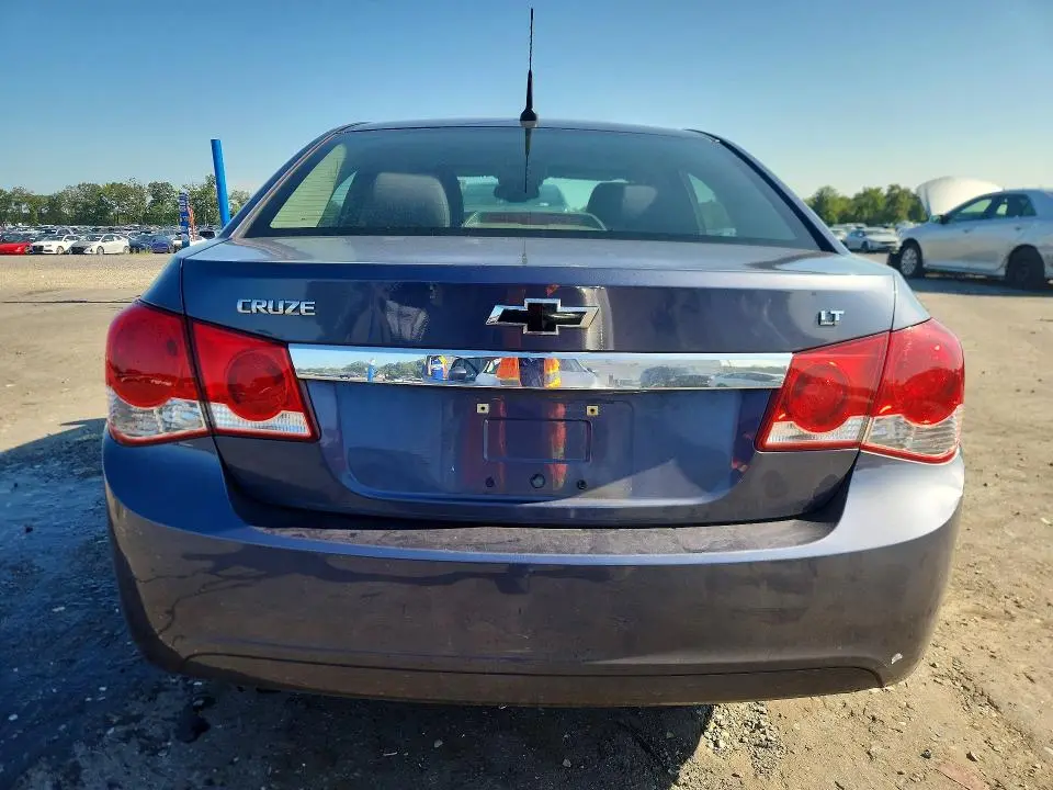 2014 CHEVROLET CRUZE LT  