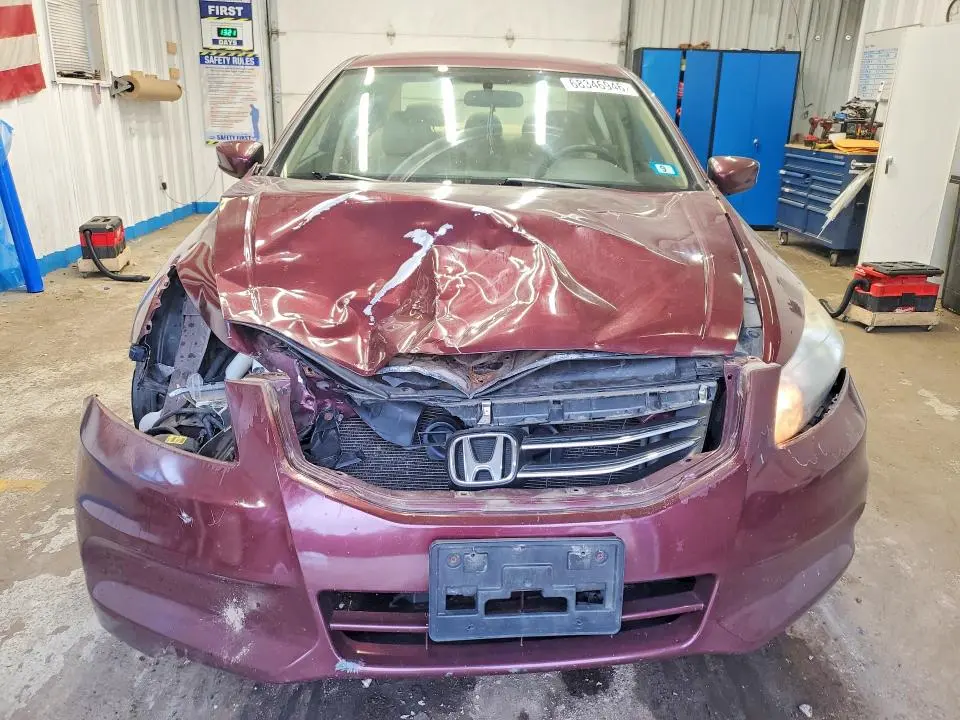 2012 HONDA ACCORD LX  