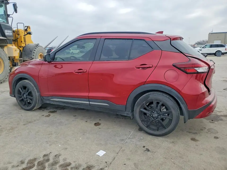 2023 NISSAN KICKS SR  
