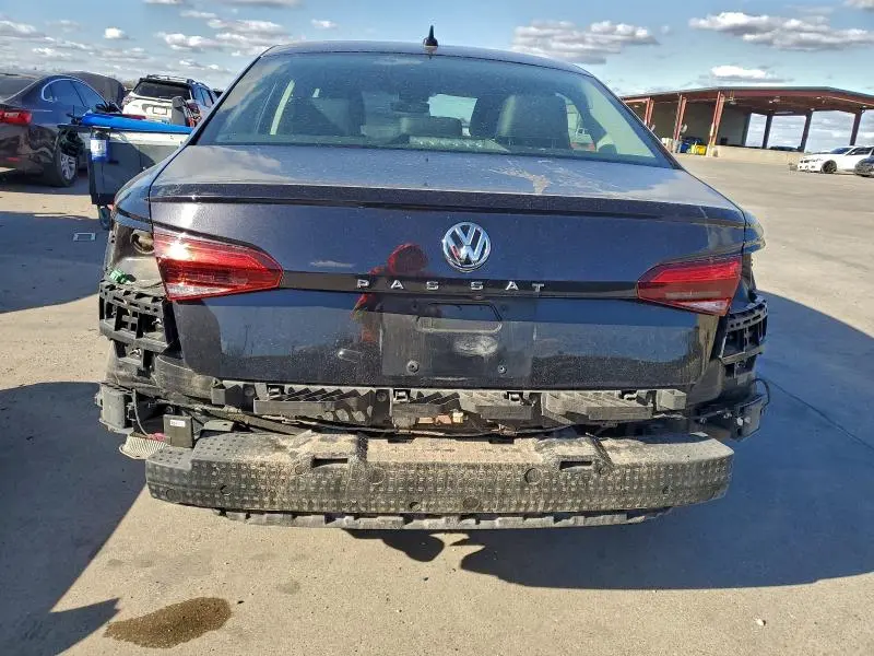 2021 VOLKSWAGEN PASSAT SE  
