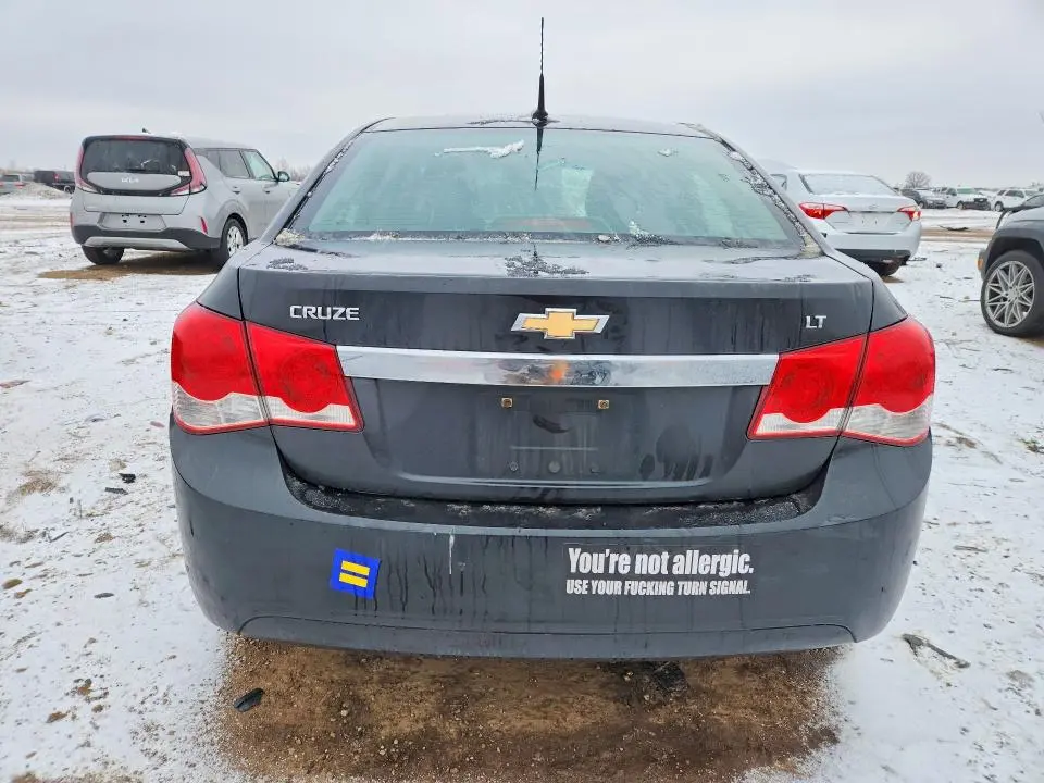 2013 CHEVROLET CRUZE LT  