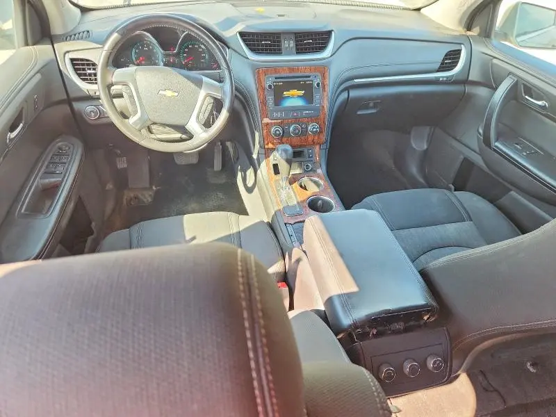 2014 CHEVROLET TRAVERSE LT  