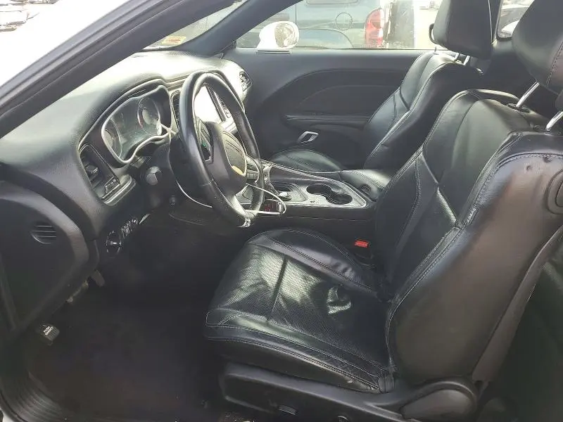 2017 DODGE CHALLENGER SXT  