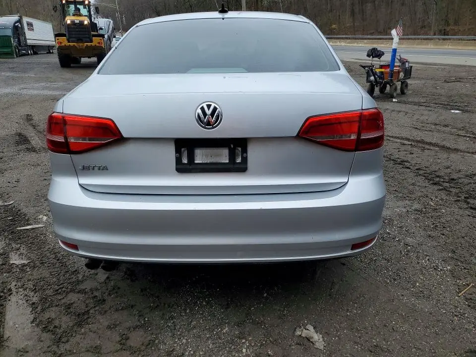 2015 VOLKSWAGEN JETTA BASE  