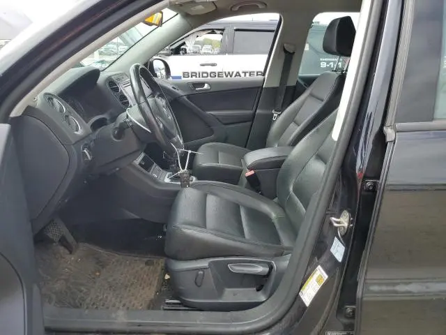 2017 VOLKSWAGEN TIGUAN S  