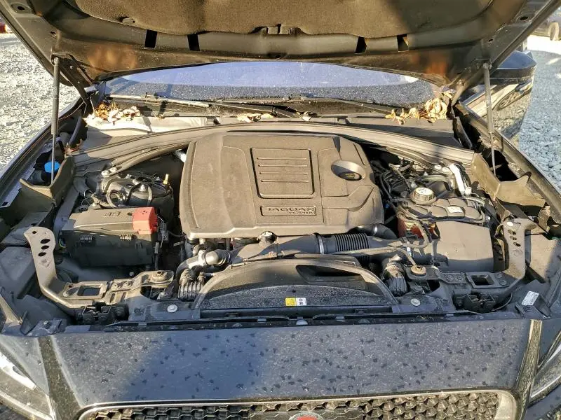 2020 JAGUAR F-PACE PREMIUM  