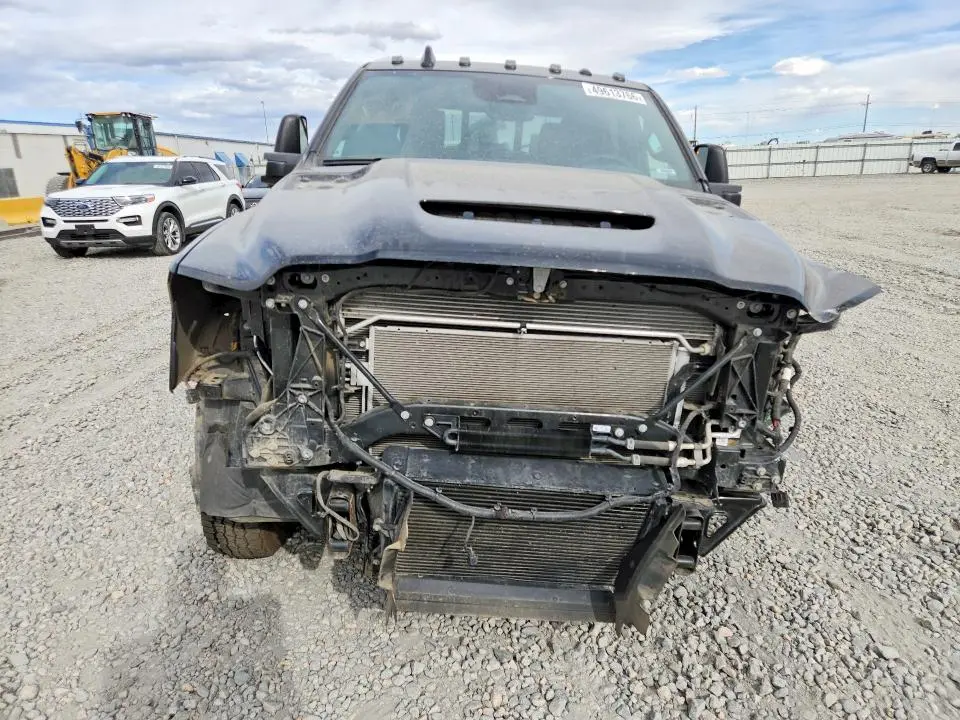 2025 RAM 3500   
