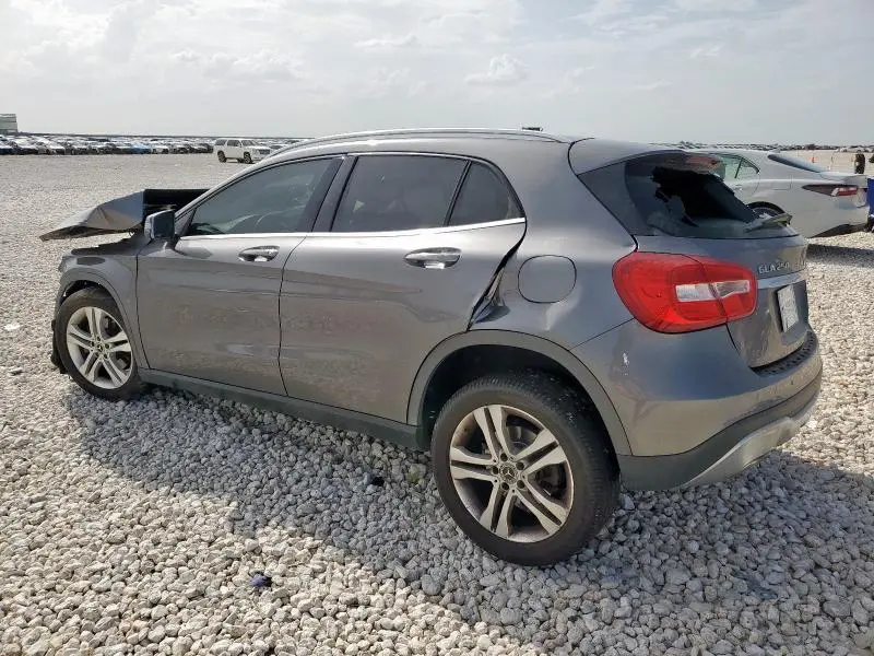 2018 MERCEDES-BENZ GLA 250  
