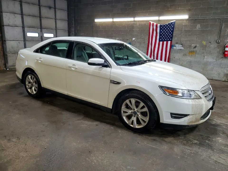 2012 FORD TAURUS SEL  