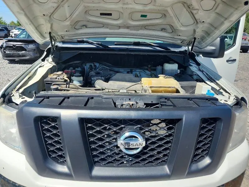 2014 NISSAN NV 2500  