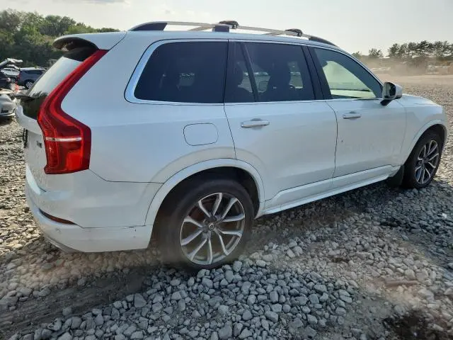 2017 VOLVO XC90 T6  
