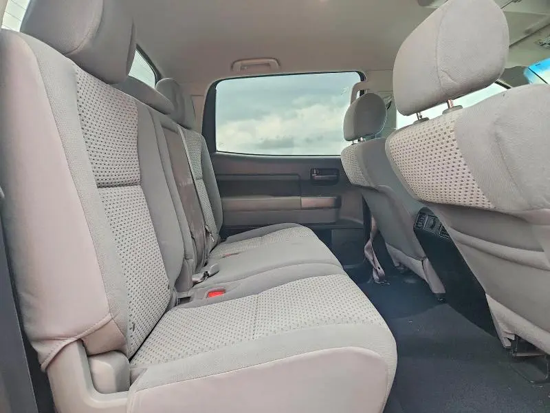 2013 TOYOTA TUNDRA CREWMAX SR5  