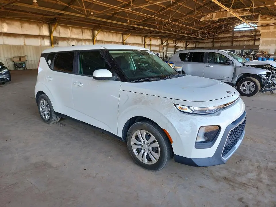 2021 KIA SOUL LX  