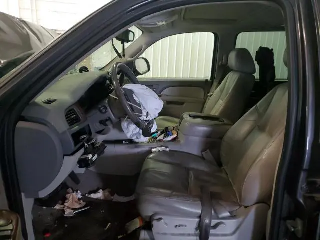 2010 CHEVROLET SUBURBAN K1500 LT  