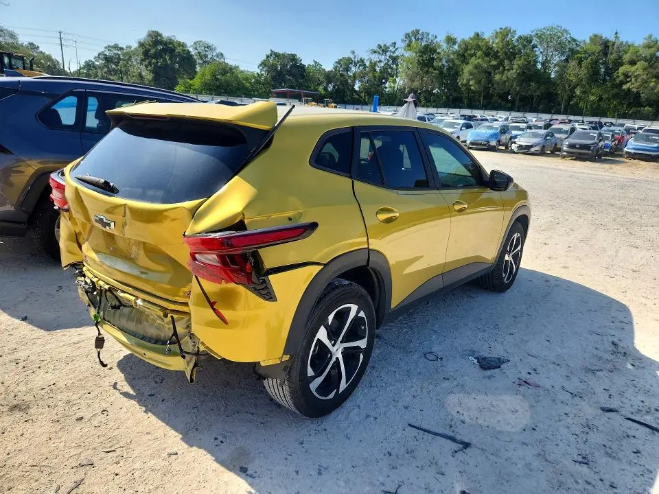 2025 CHEVROLET TRAX 1RS  