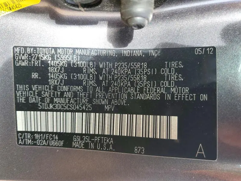 2012 TOYOTA SIENNA LE  
