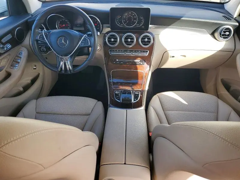 2018 MERCEDES-BENZ GLC 300  