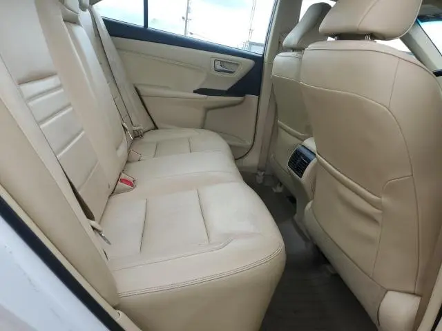 2017 TOYOTA CAMRY LE  