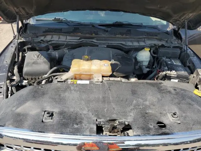 2016 RAM 1500 LARAMIE  