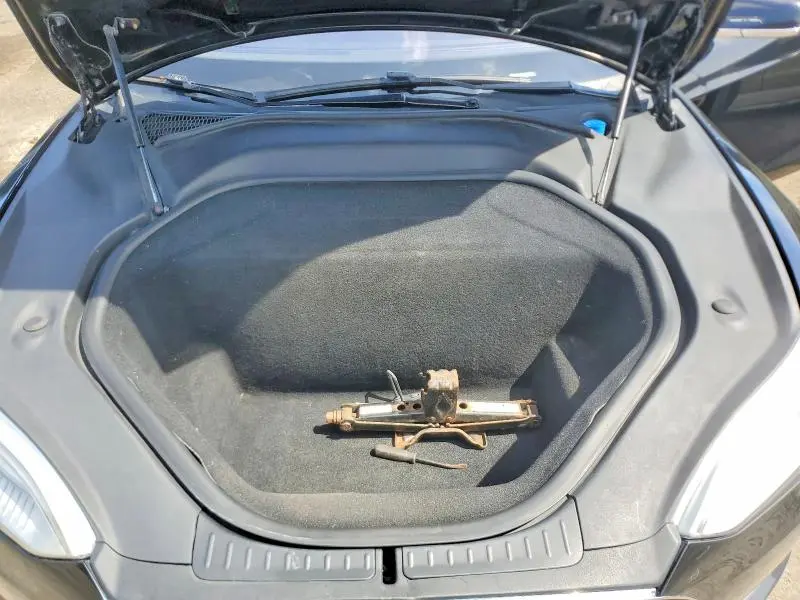 2015 TESLA MODEL S   