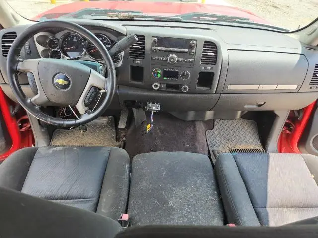 2011 CHEVROLET SILVERADO C1500 LT  
